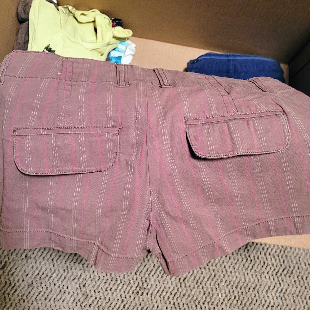 ARIZONA DRESS SHORTS - Picture 2 of 4